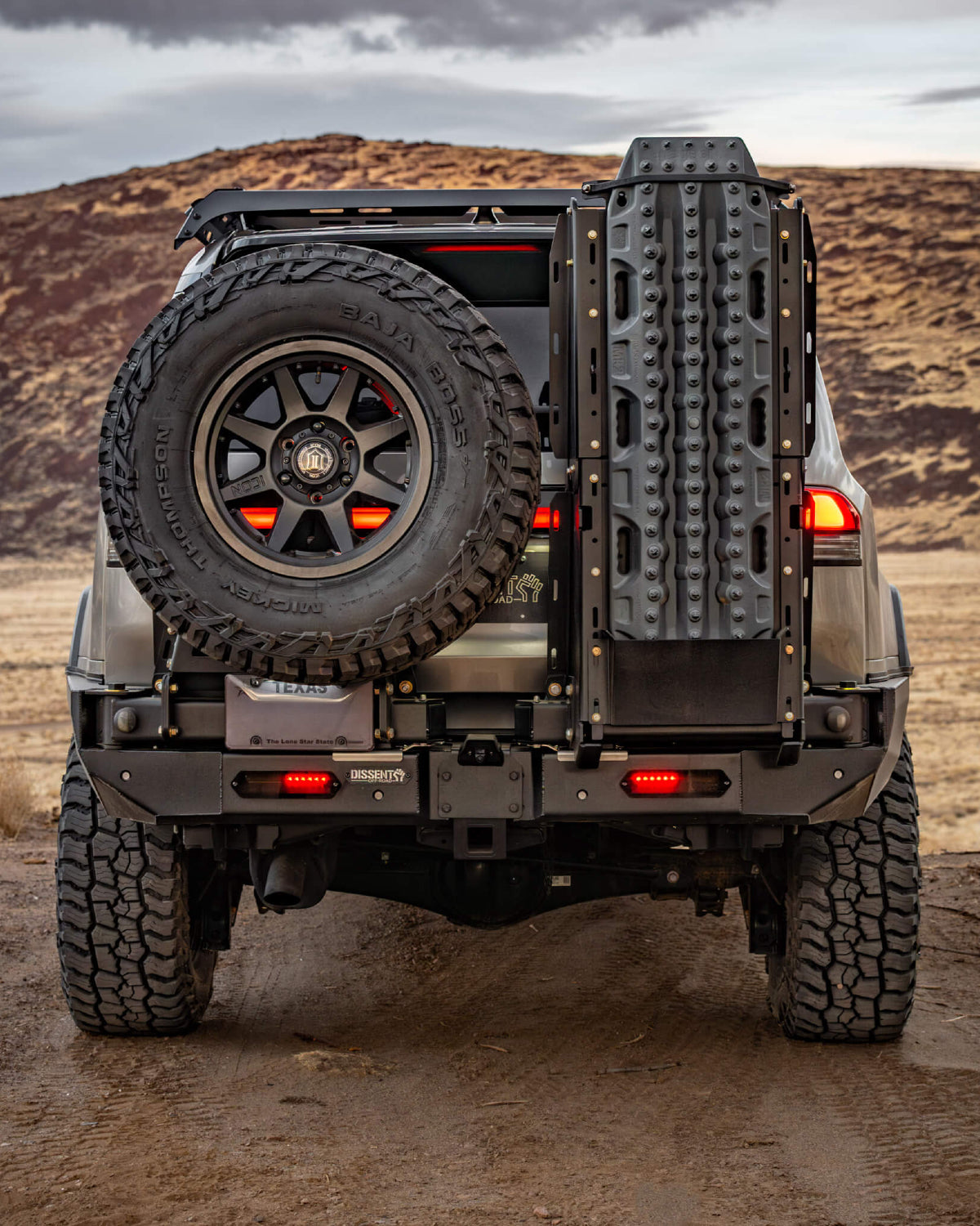 Dissent Off-Road Dual Swing-Out Modular Rear Bumper for GX 550