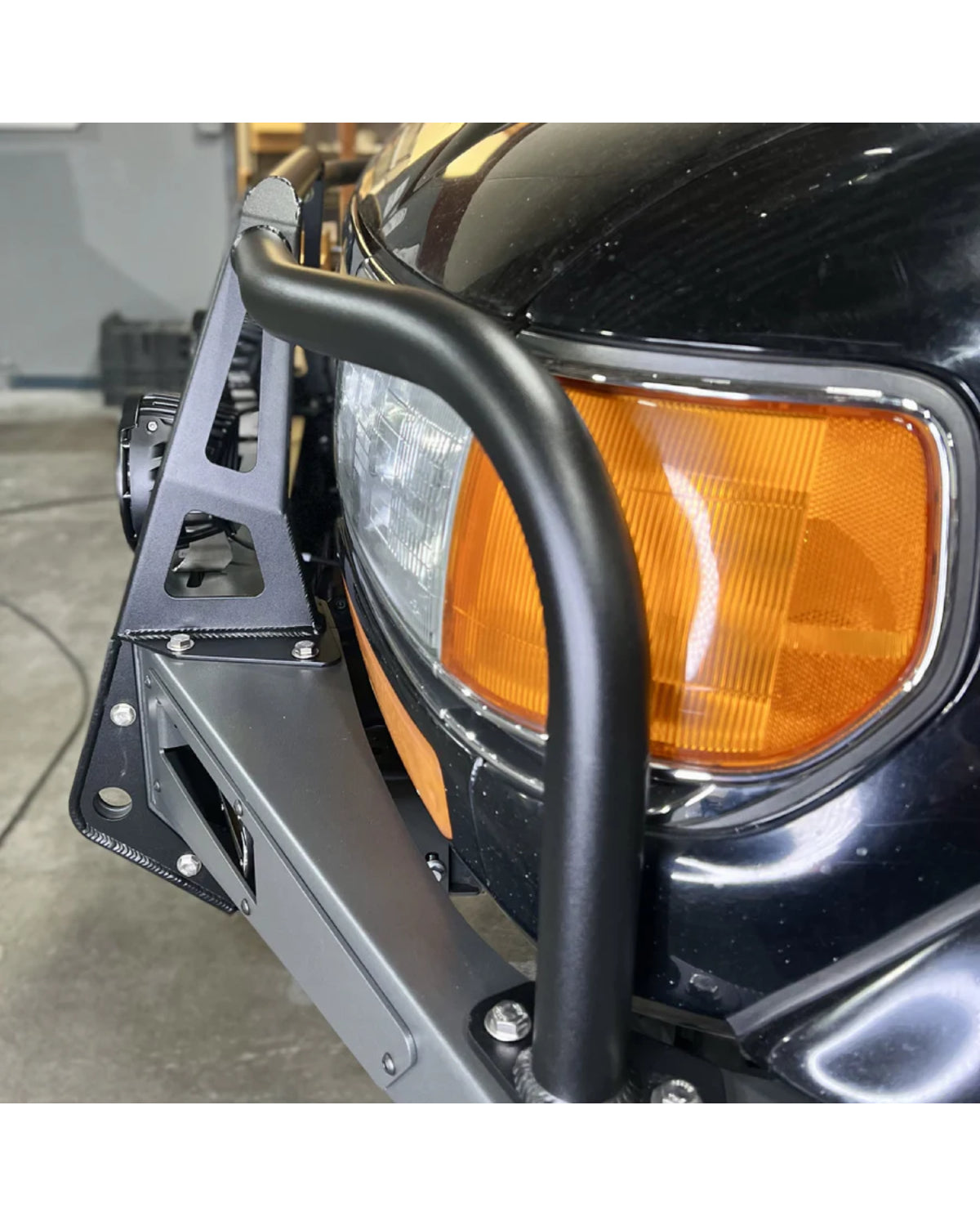 Dissent Off-Road Bull Bar for 80 Series Land Cruiser